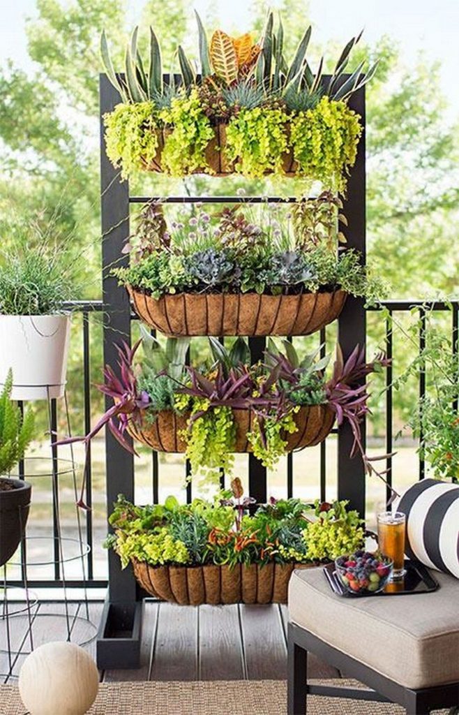 deck garden woven flower