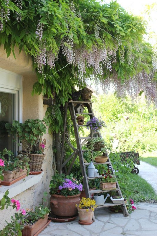 deck garden village style