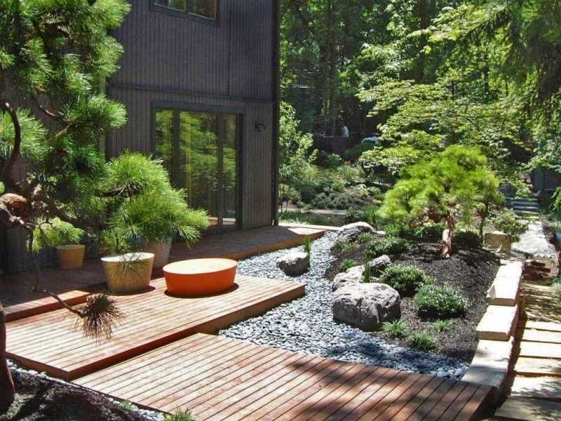 20+ Simplest Deck Garden Ideas You Can Build by Yourself