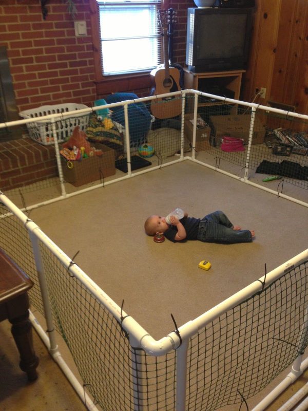 temporary fencing brackets for babies