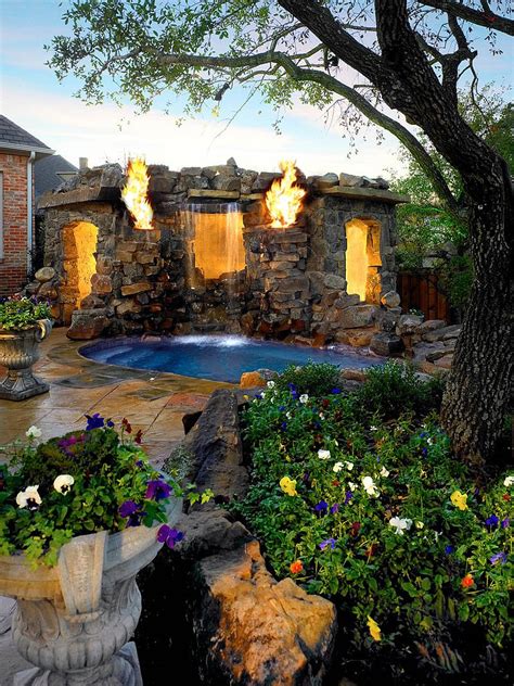 Fabulous Tropical Pool