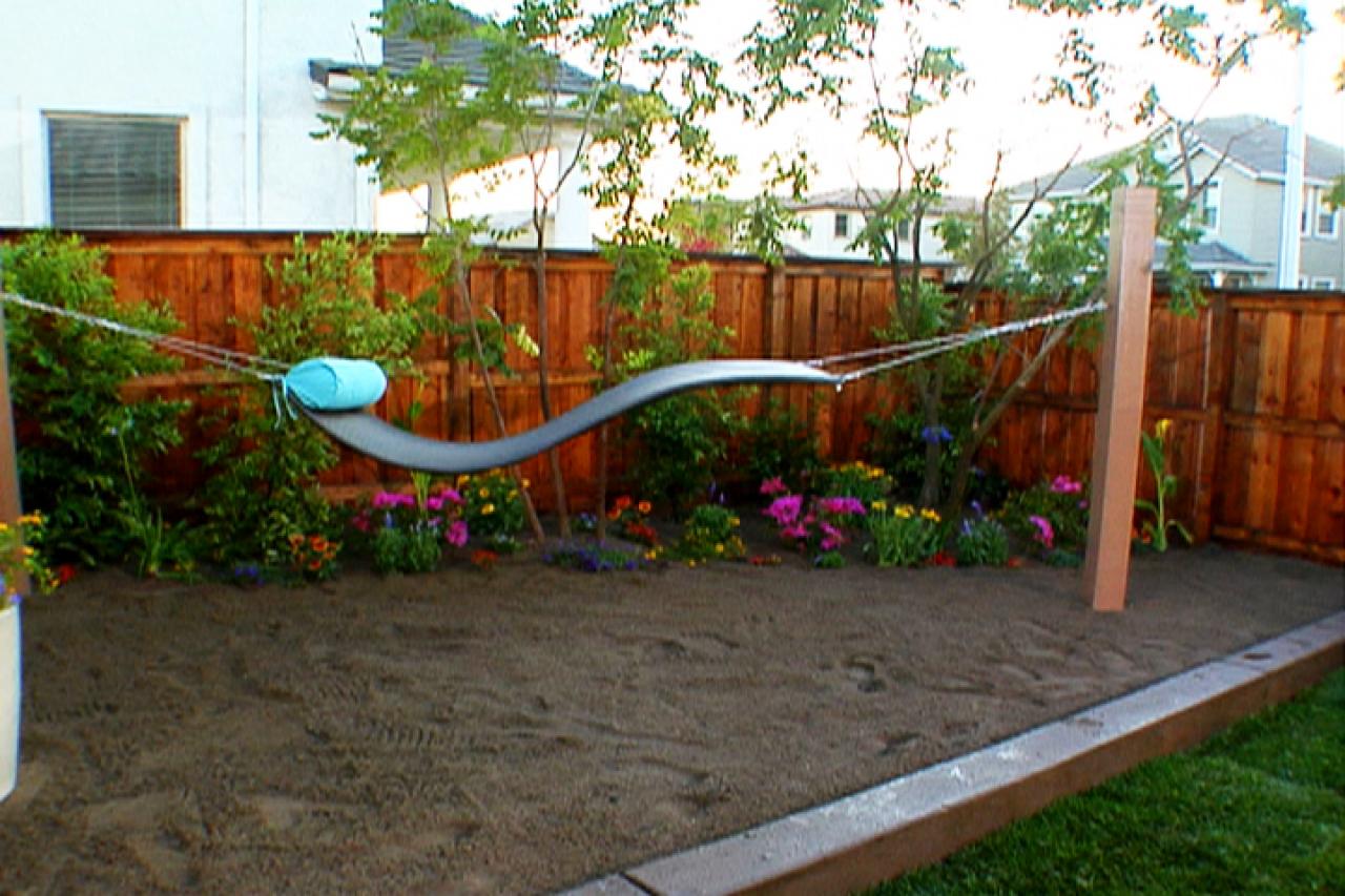 tropical backyard party ideas