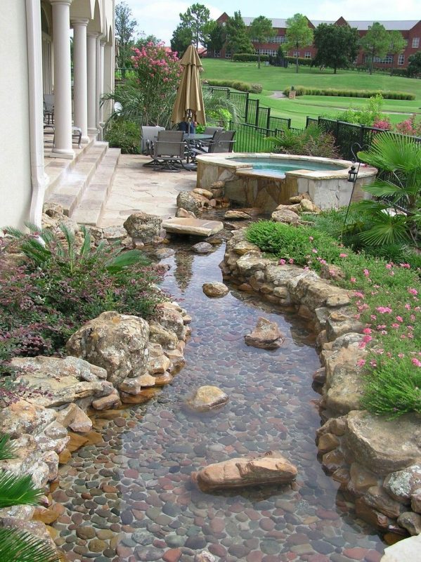 Calming Creek in the Backyard